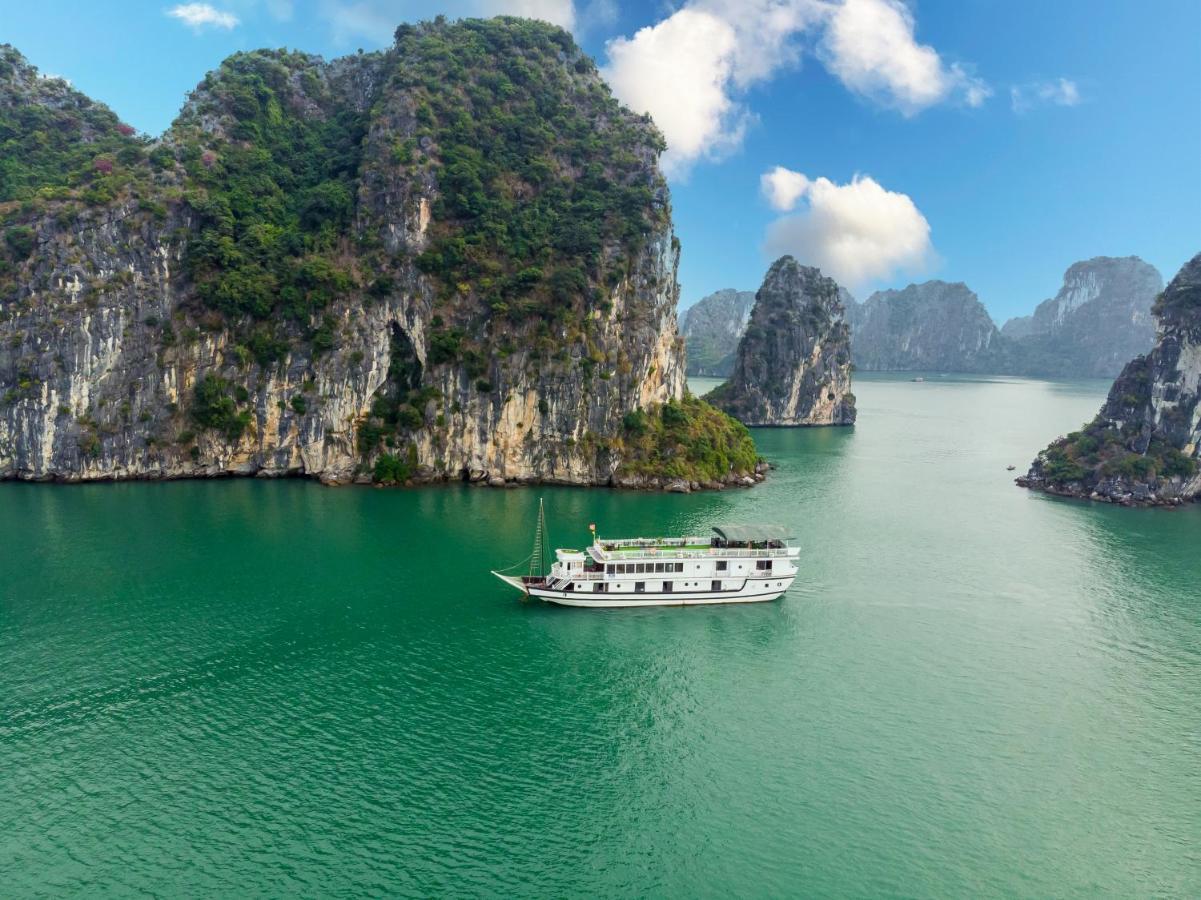 Hotel Legend Cruise Ha Long Exterior foto
